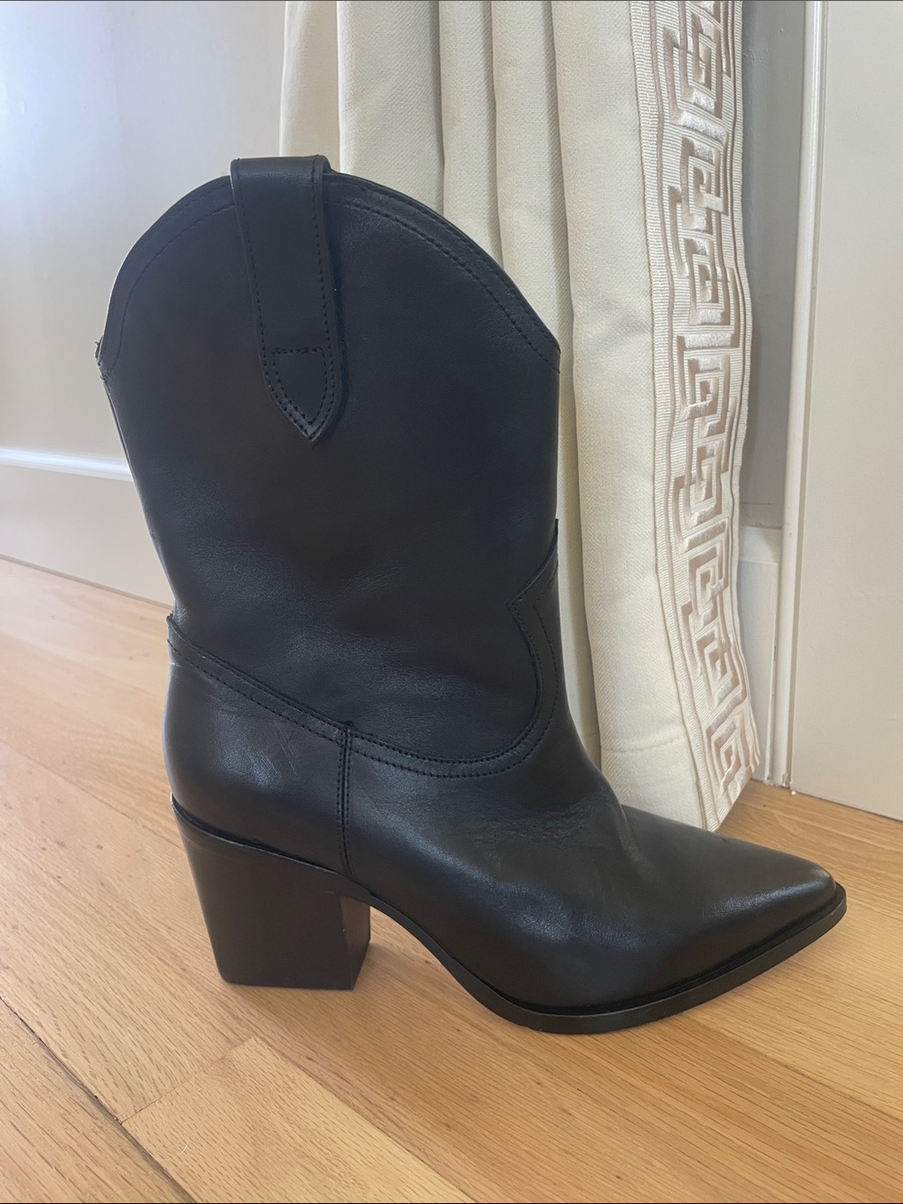 Dante Fontana Women's Black Pointed-Toe Western Block Heel Boot Bootie